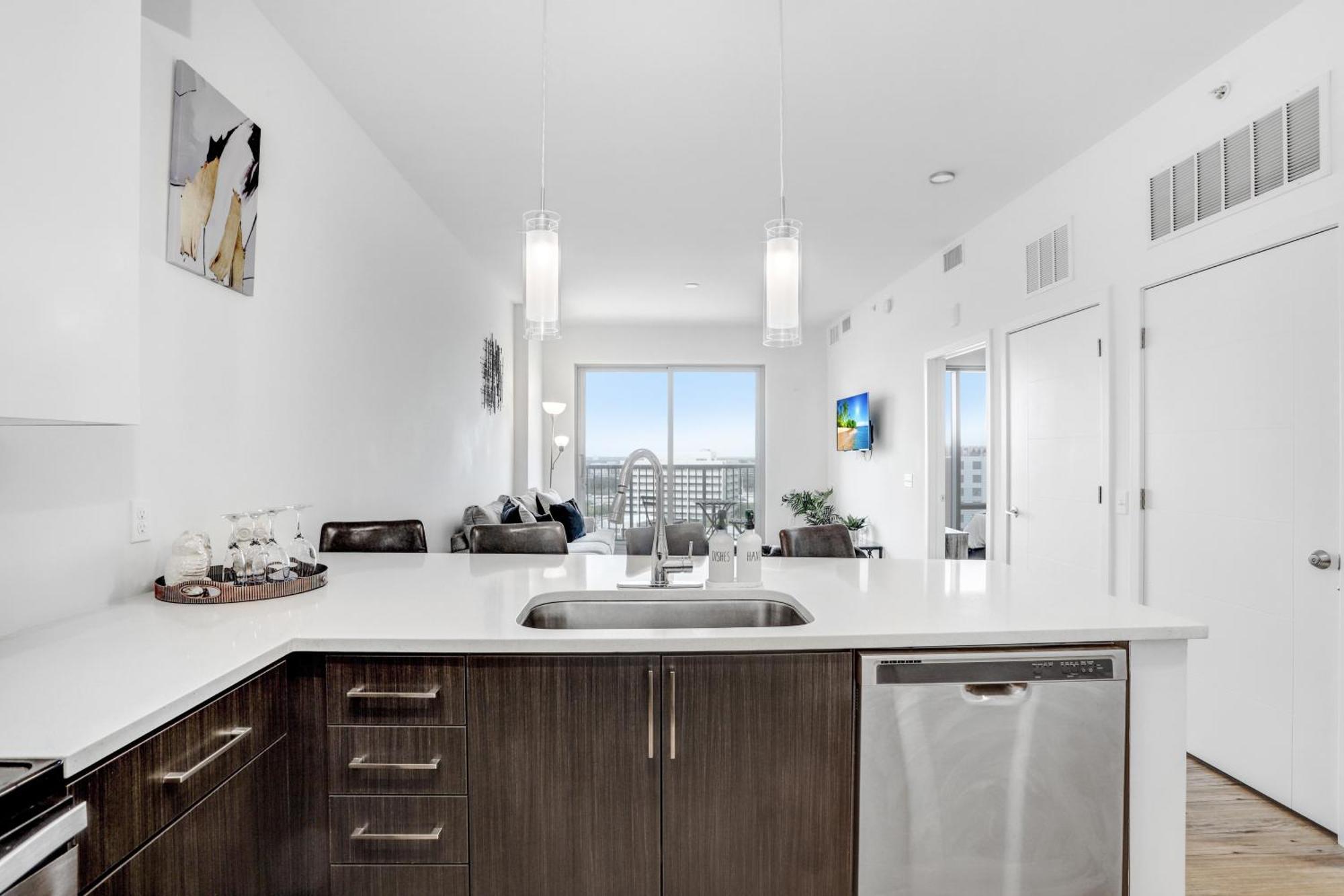 Downtown Tampa Gem 1-Bd W/Pool, Gym, & Sky Lounge Lägenhet Exteriör bild