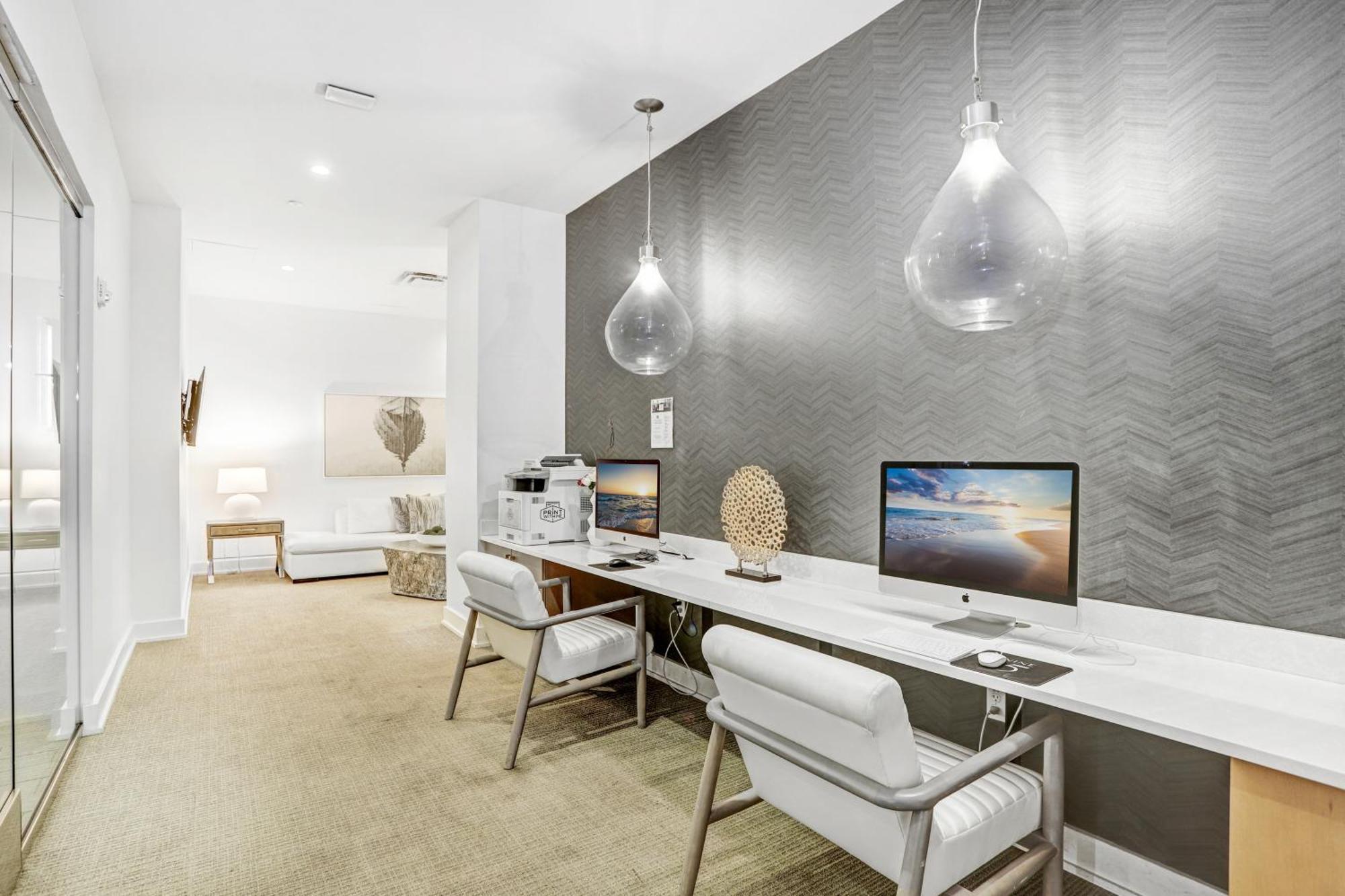 Downtown Tampa Gem 1-Bd W/Pool, Gym, & Sky Lounge Lägenhet Exteriör bild