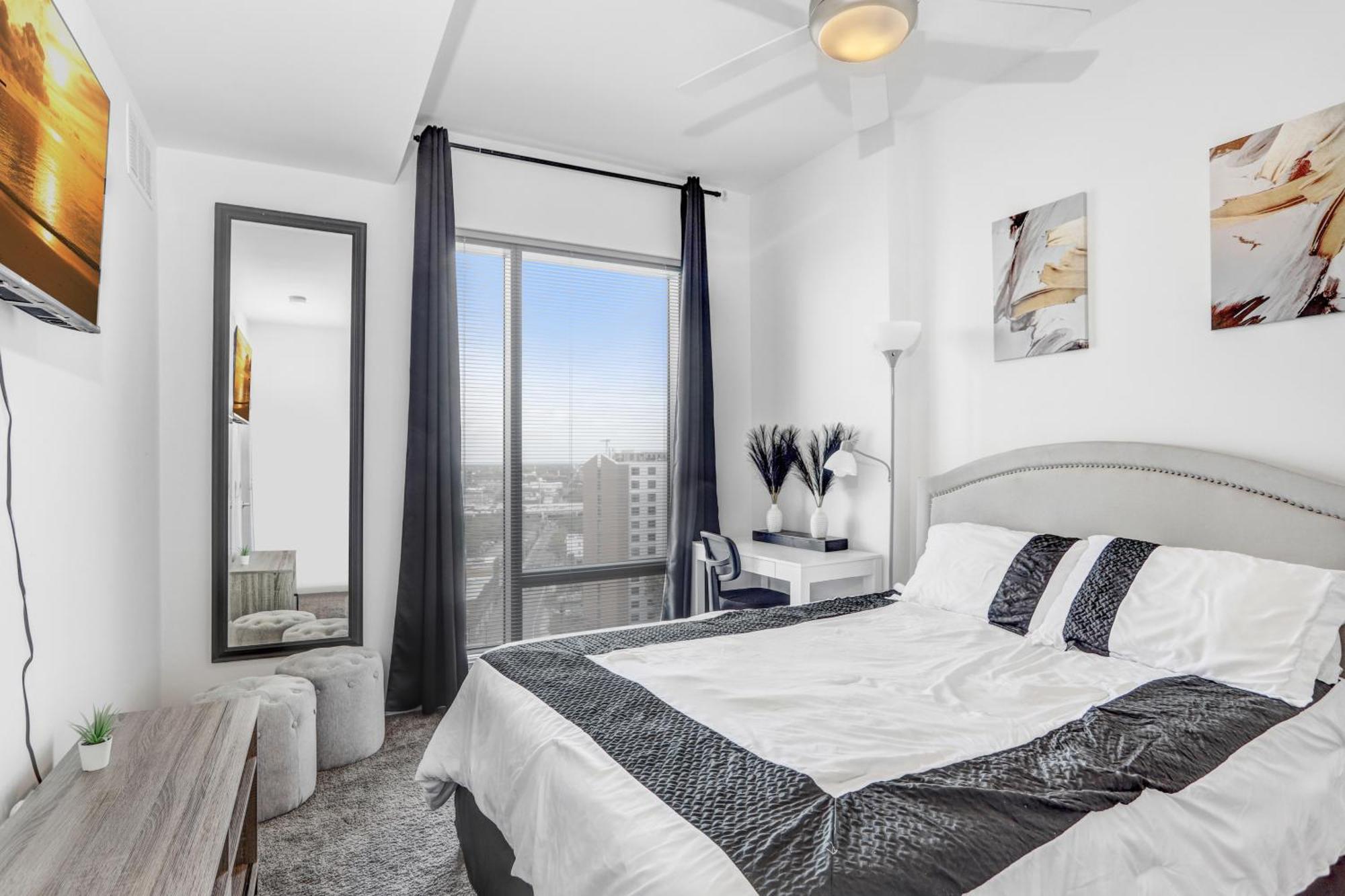 Downtown Tampa Gem 1-Bd W/Pool, Gym, & Sky Lounge Lägenhet Exteriör bild